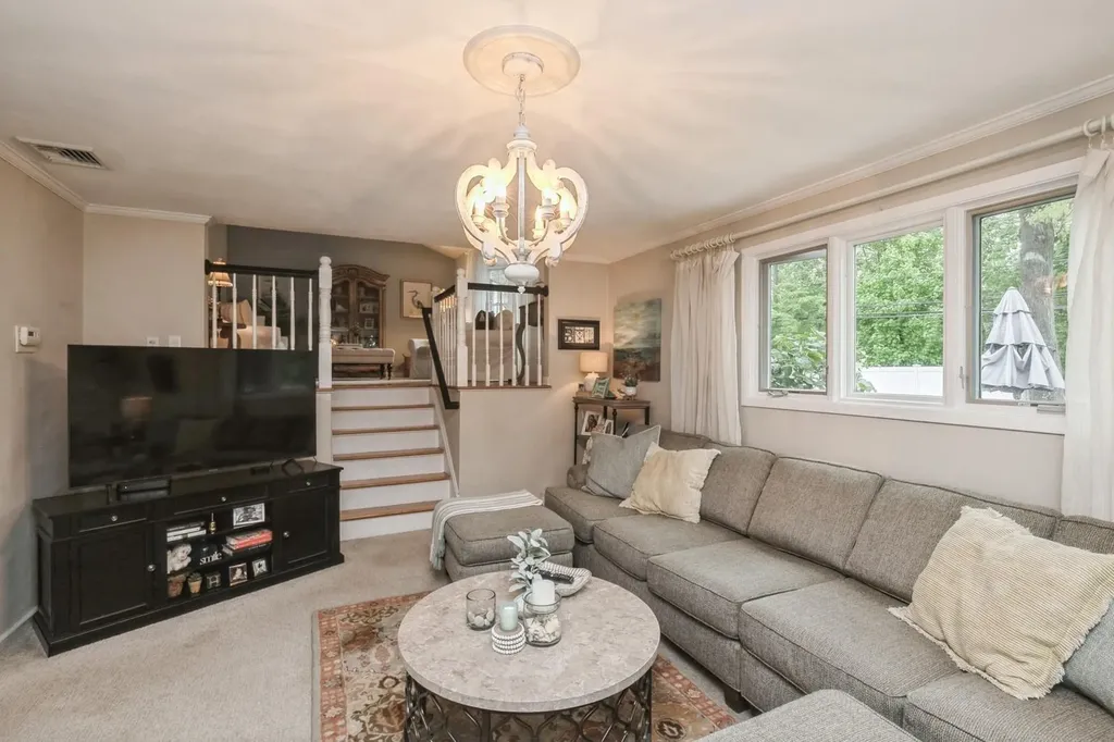 23 Dover Hill Drive Nesconset NY 11767