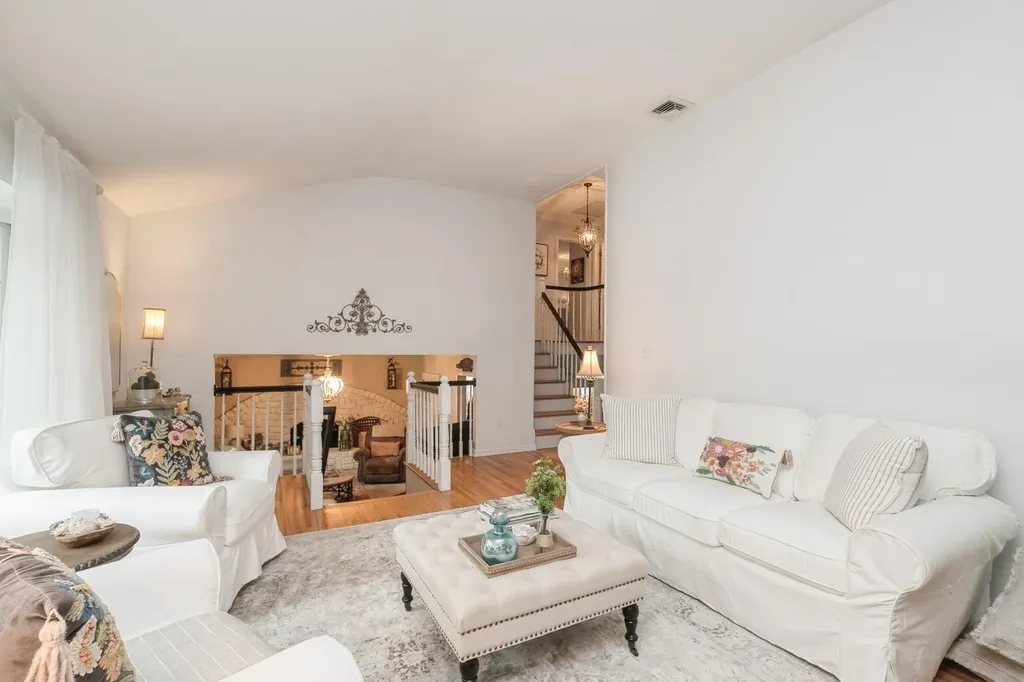 23 Dover Hill Drive Nesconset NY 11767