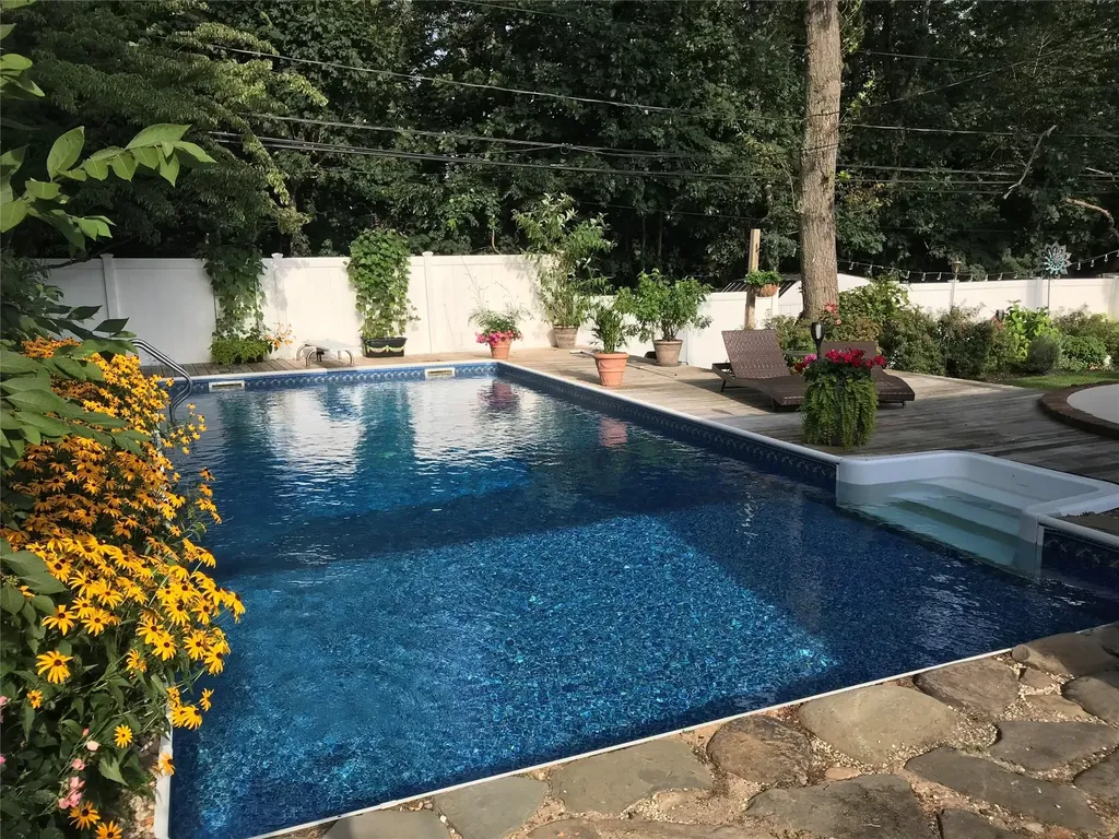 23 Dover Hill Drive Nesconset NY 11767
