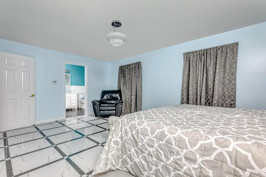 54 Greenridge Way Spring Valley NY 10977