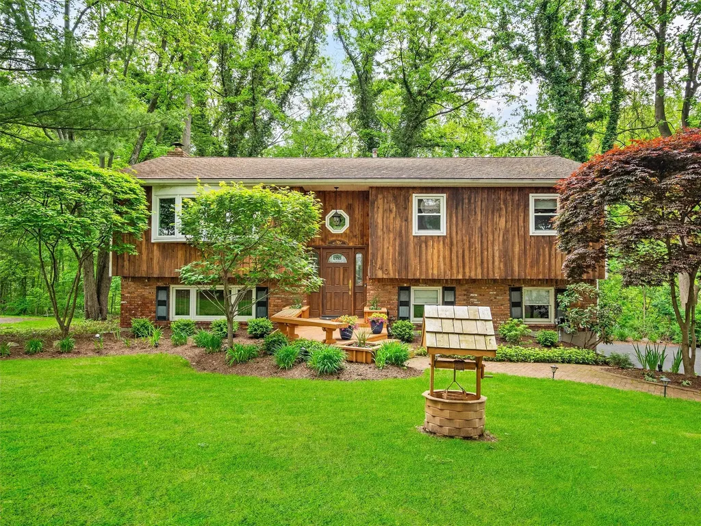 140 Schweizer Lane Bardonia NY 10954