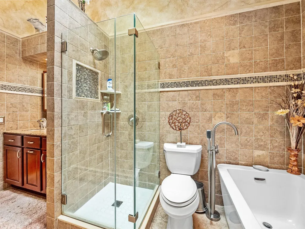 140 Schweizer Lane Bardonia NY 10954