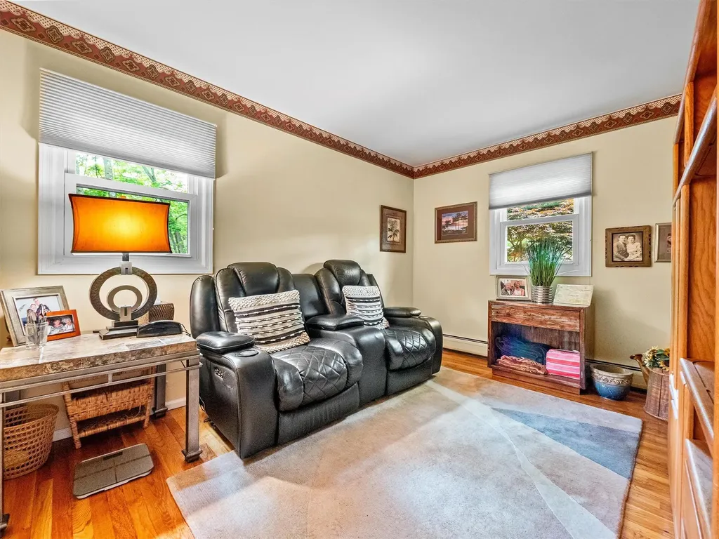 140 Schweizer Lane Bardonia NY 10954