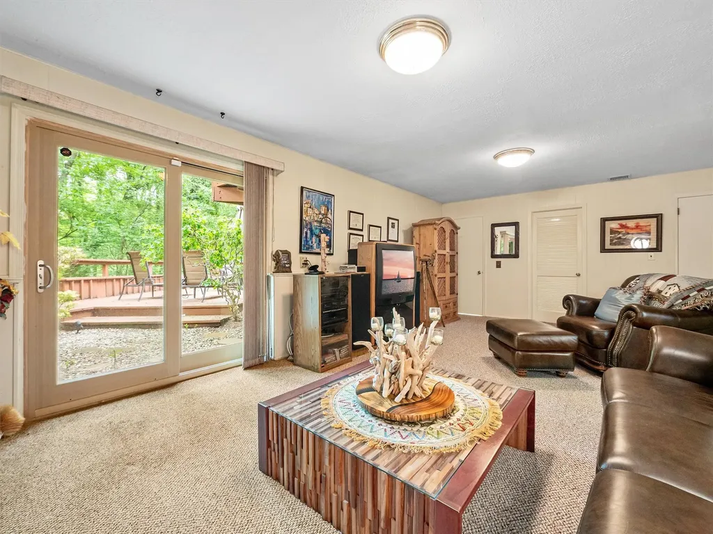 140 Schweizer Lane Bardonia NY 10954
