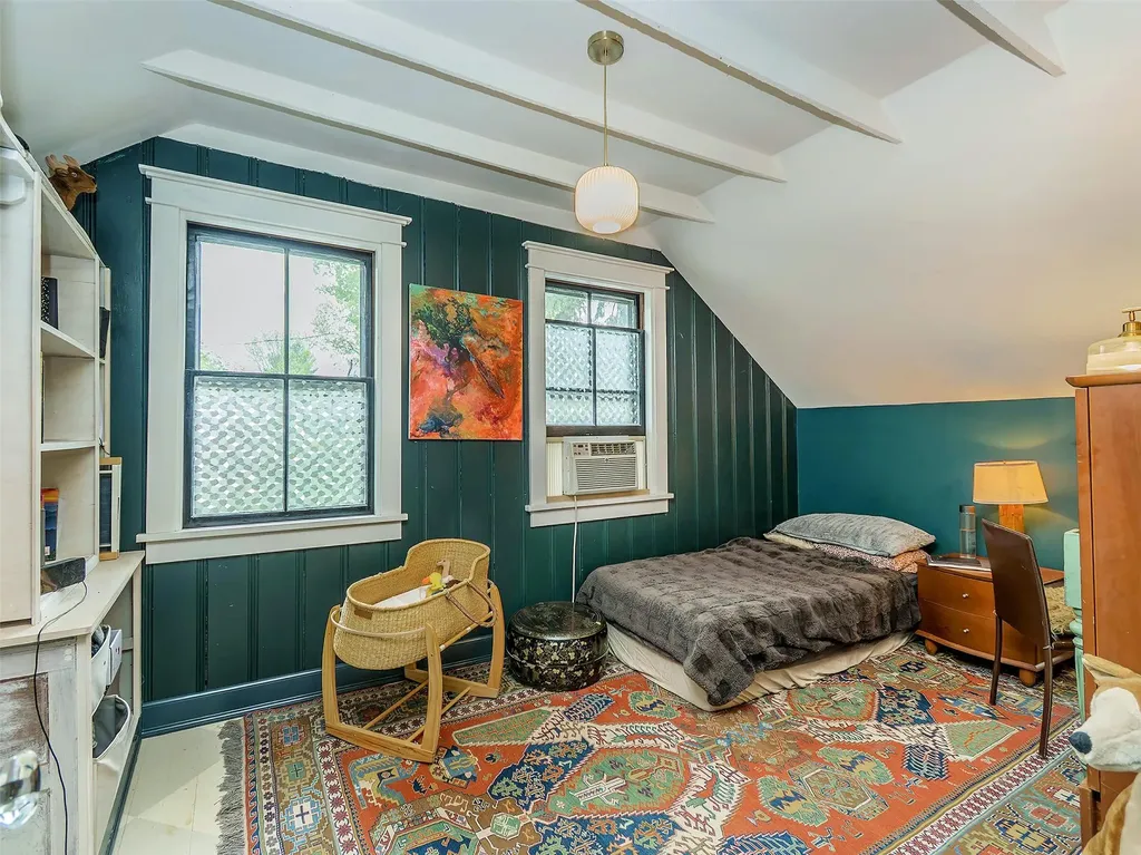 71 Park Place Sea Cliff NY 11579