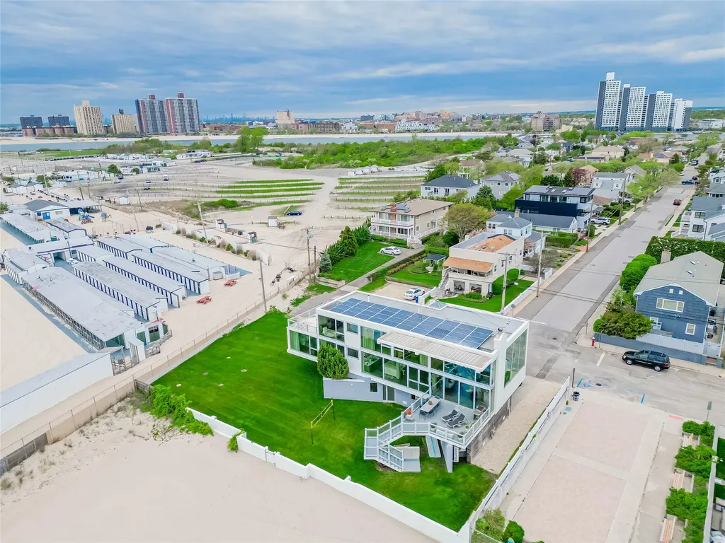 2139 Pacific Boulevard Atlantic Beach NY 11509