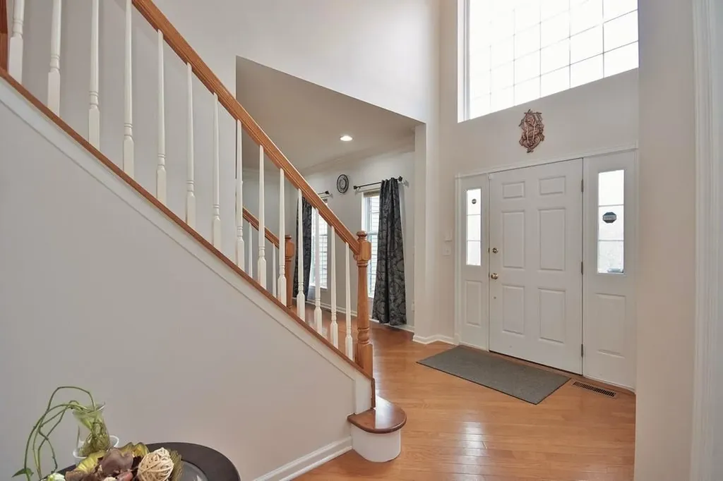 622 Creekside Lane Fishkill NY 12524