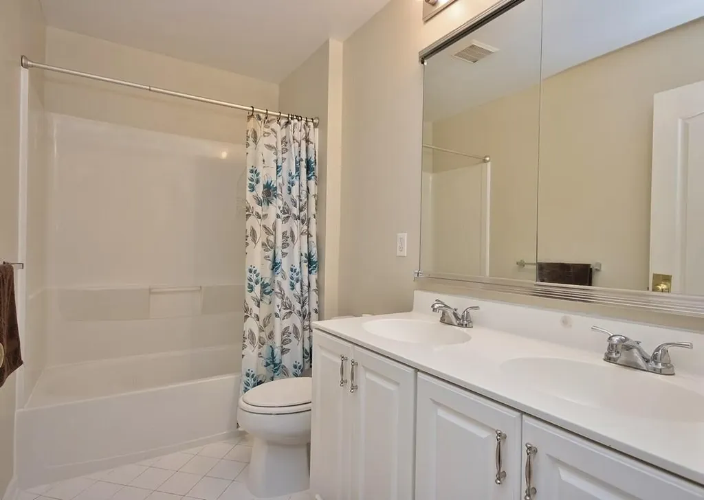 622 Creekside Lane Fishkill NY 12524