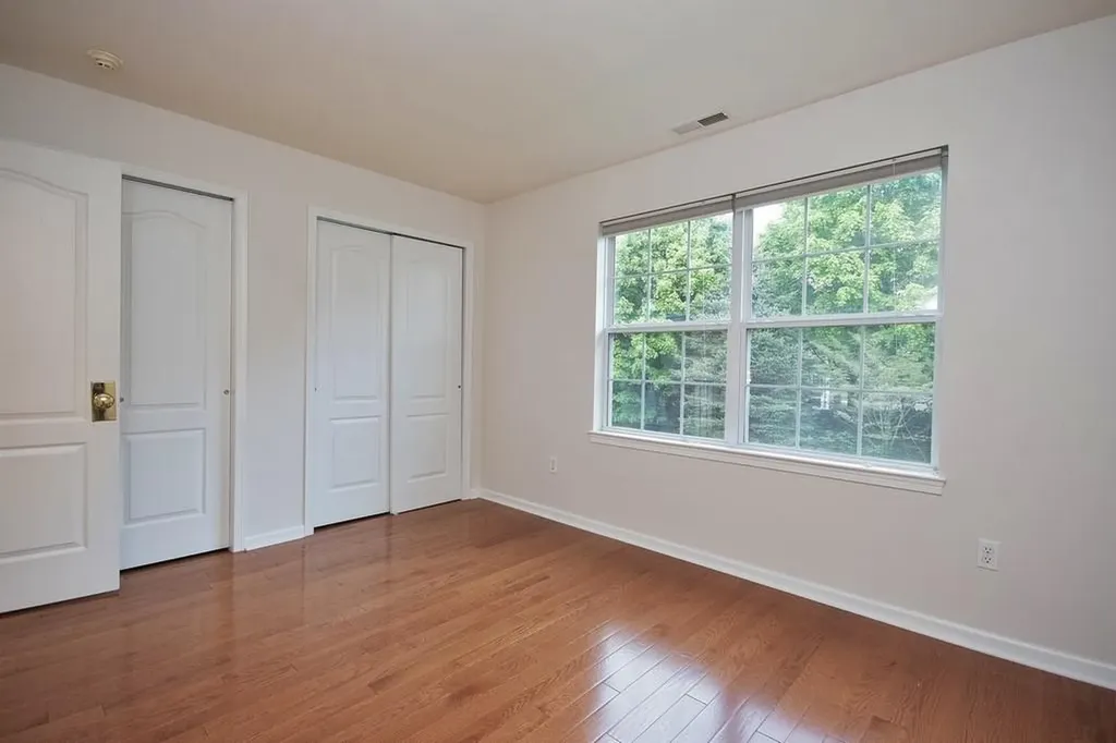 622 Creekside Lane Fishkill NY 12524