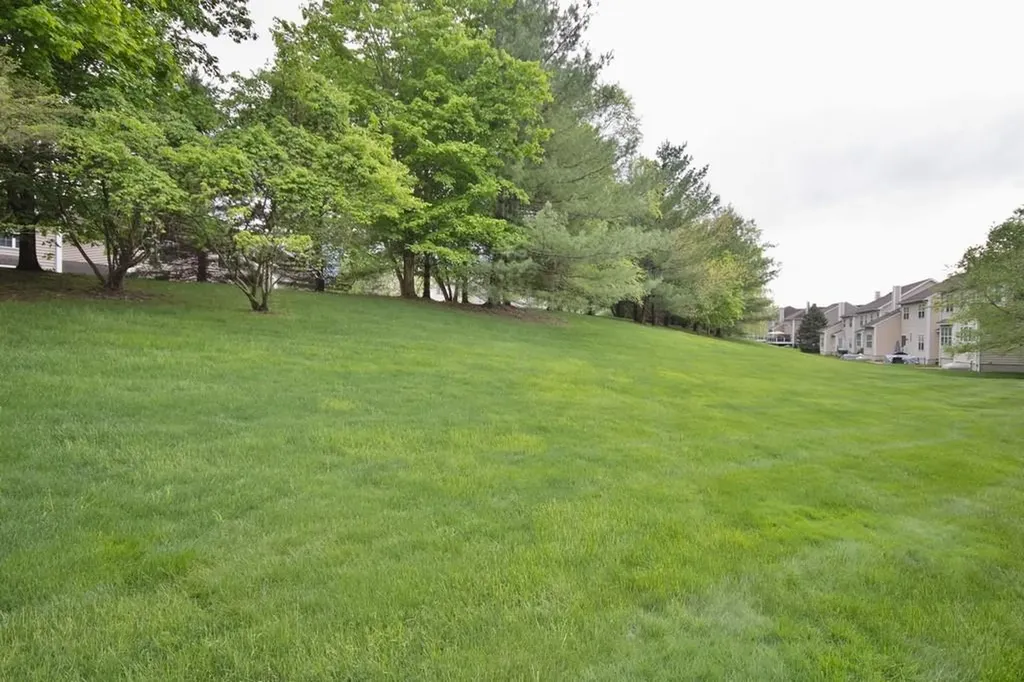 622 Creekside Lane Fishkill NY 12524