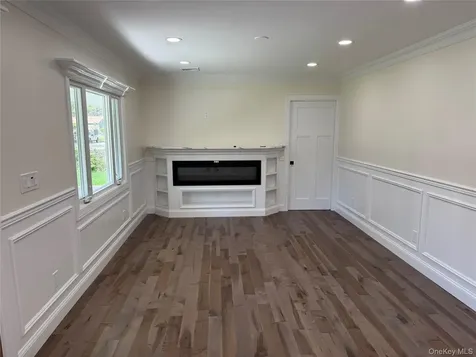 9 Henry Street Wyandanch NY 11798
