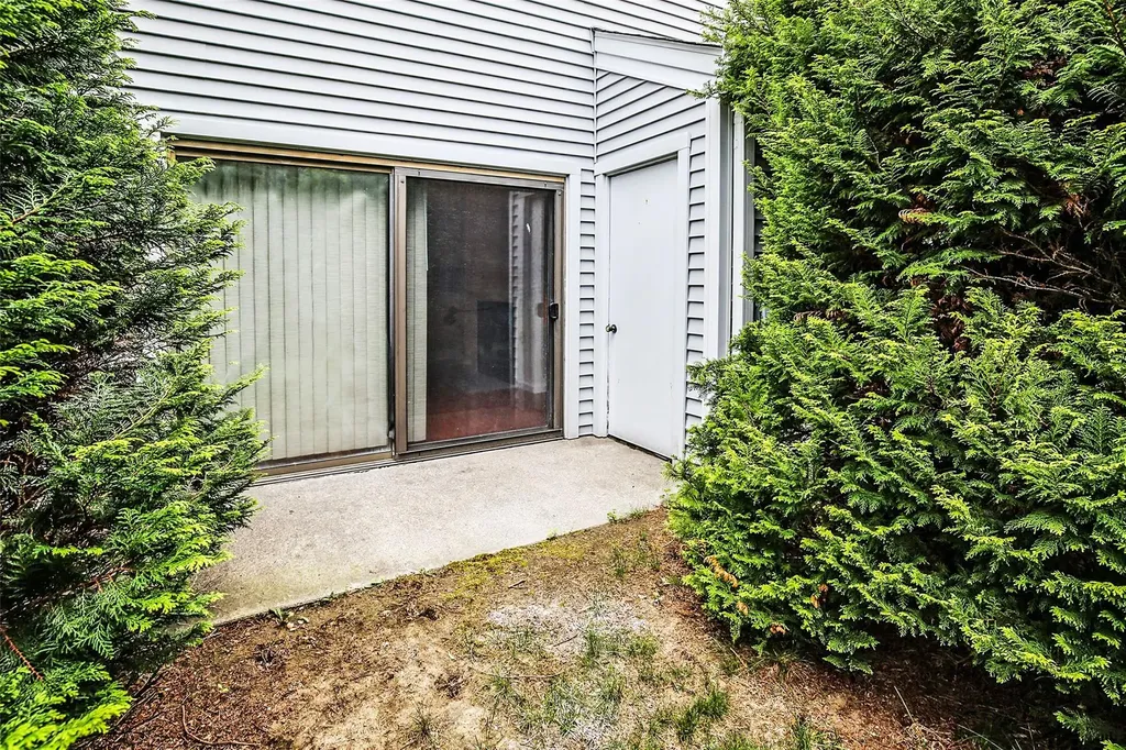 52 Offshore Drive Mohegan Lake NY 10547