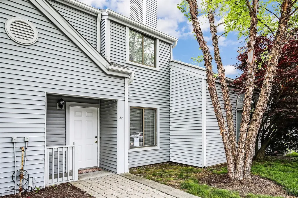 52 Offshore Drive Mohegan Lake NY 10547