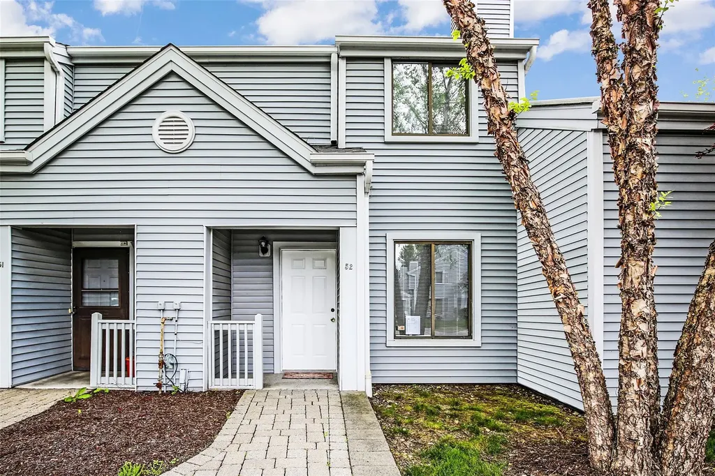 52 Offshore Drive Mohegan Lake NY 10547
