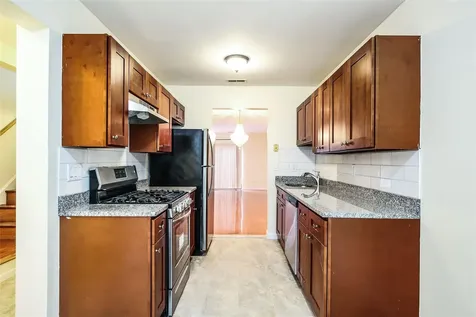 52 Offshore Drive Mohegan Lake NY 10547