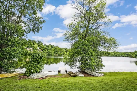 52 Offshore Drive Mohegan Lake NY 10547
