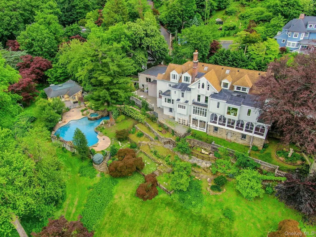 57 Cobb Lane Tarrytown NY 10591