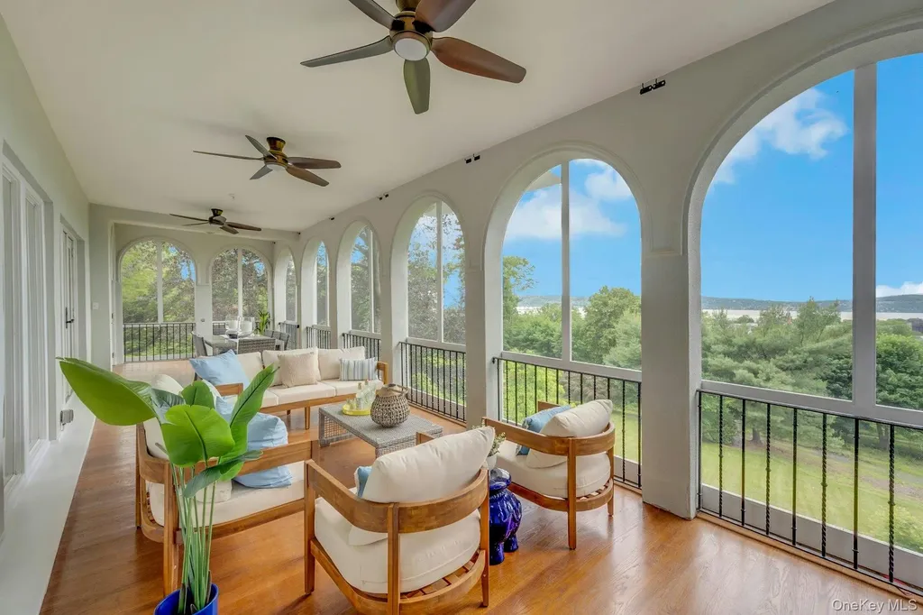 57 Cobb Lane Tarrytown NY 10591