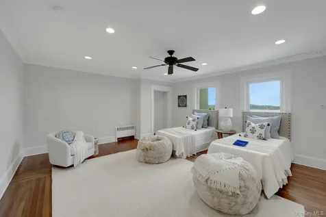 57 Cobb Lane Tarrytown NY 10591