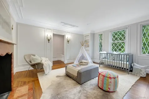 57 Cobb Lane Tarrytown NY 10591