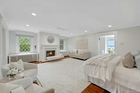 57 Cobb Lane Tarrytown NY 10591