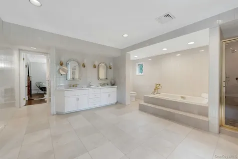 57 Cobb Lane Tarrytown NY 10591