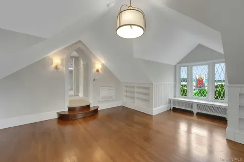 57 Cobb Lane Tarrytown NY 10591