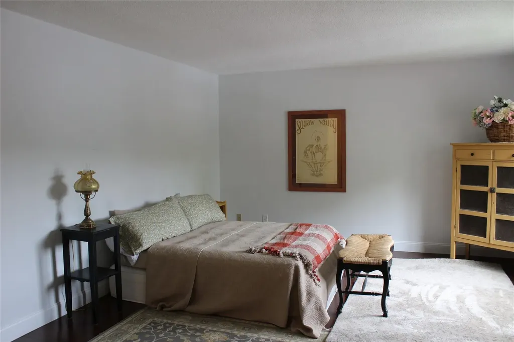 402 Apple Tree Lane Brewster NY 10509