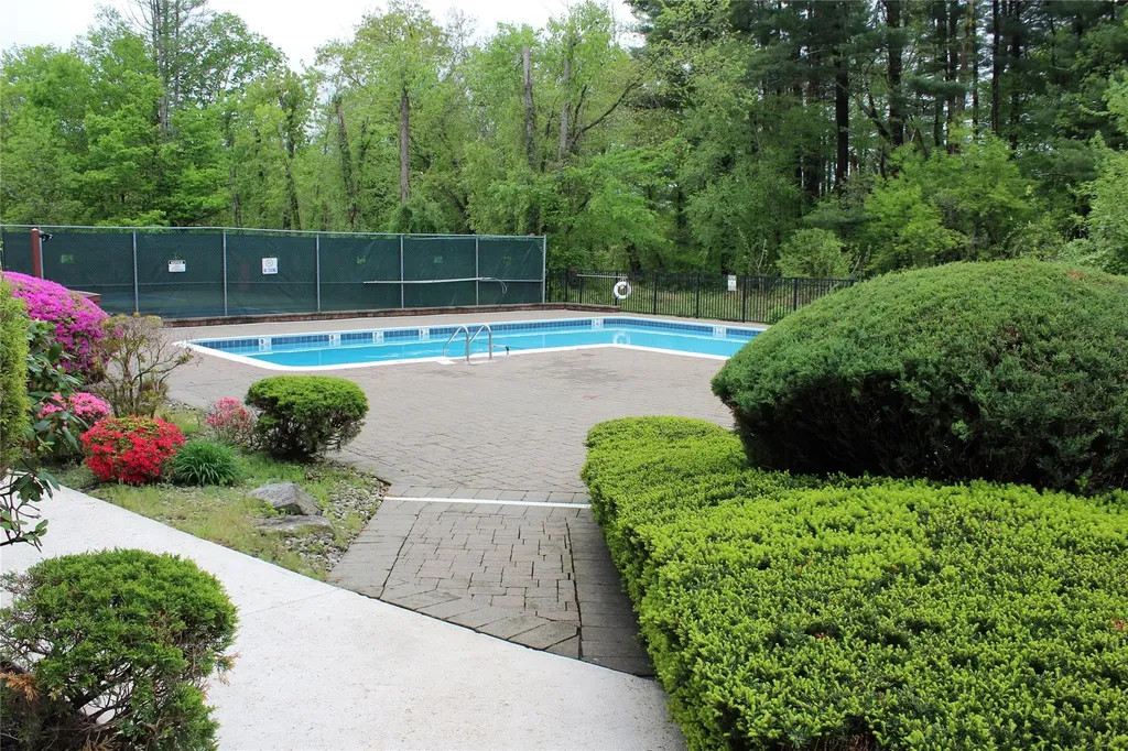 402 Apple Tree Lane Brewster NY 10509