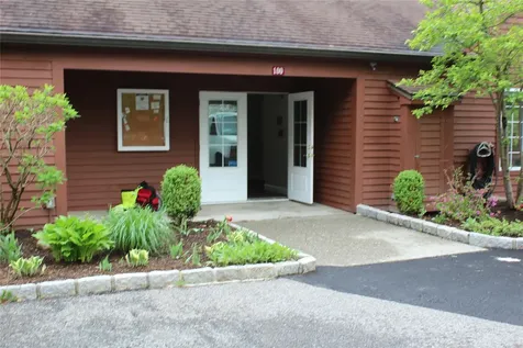 402 Apple Tree Lane Brewster NY 10509