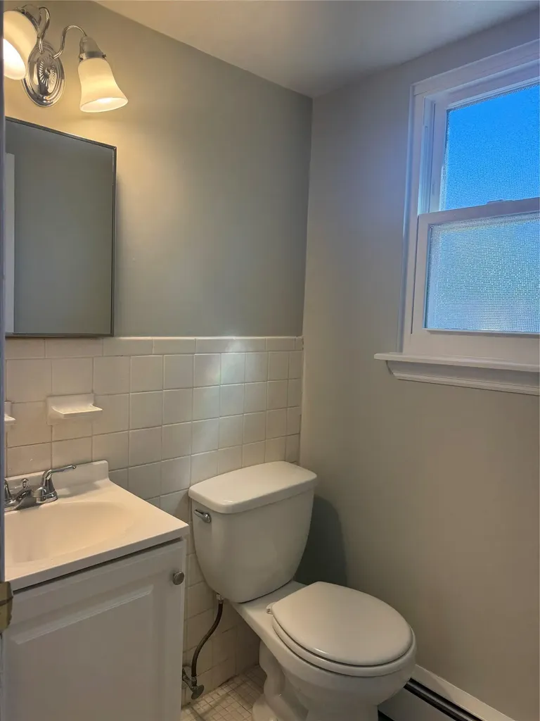 432 Clarice Boulevard Holbrook NY 11741