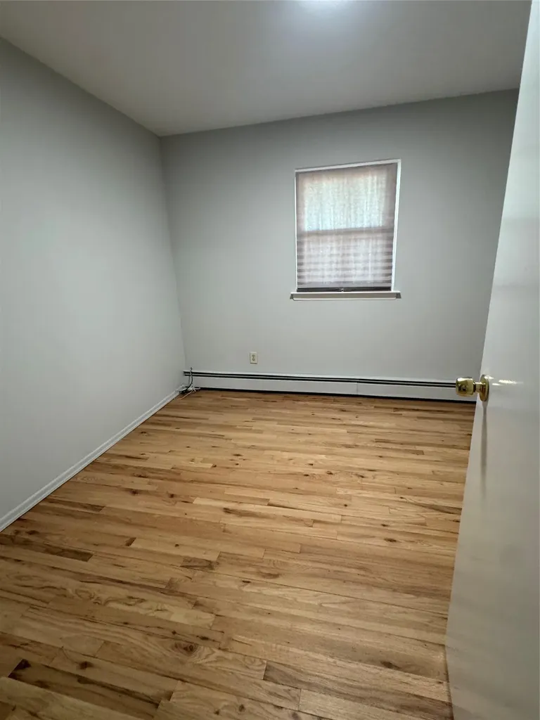 432 Clarice Boulevard Holbrook NY 11741
