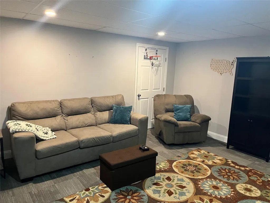 787 Milton Turnpike Highland NY 12528