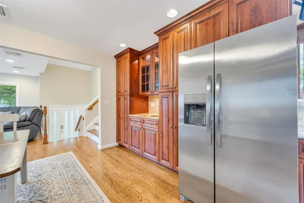 11 Rensselaer Drive Commack NY 11725