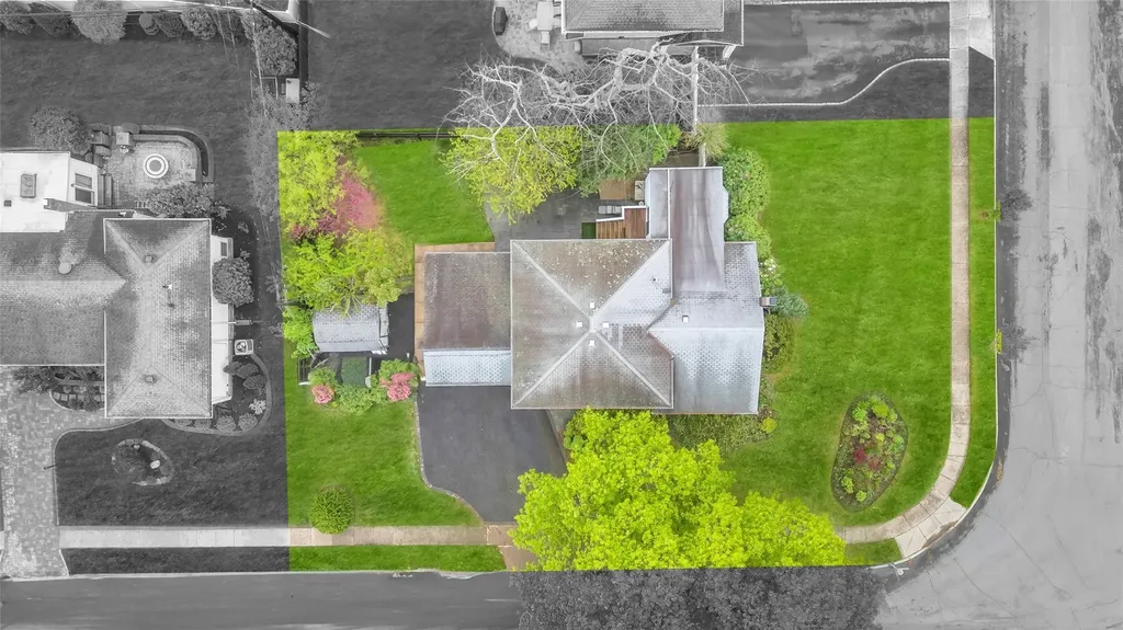 11 Rensselaer Drive Commack NY 11725