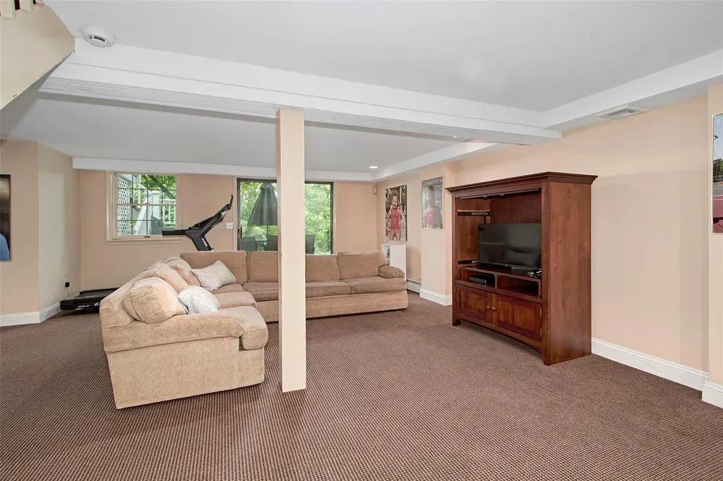 3 Kitchel Road Mount Kisco NY 10549