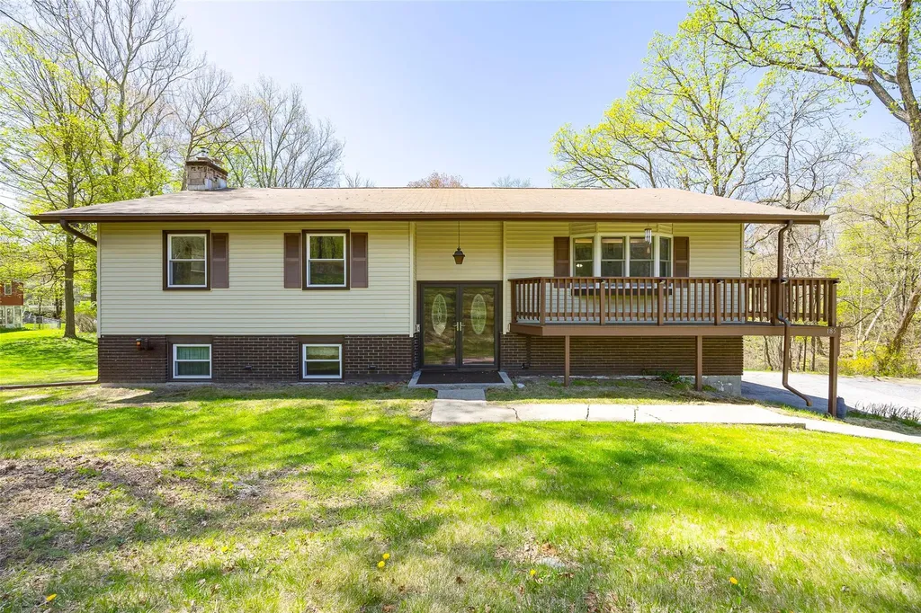 185 Roosevelt Road Hyde Park NY 12538