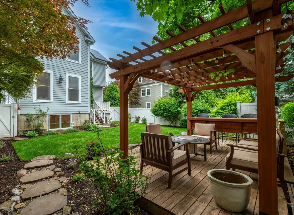 235 High Avenue Nyack NY 10960