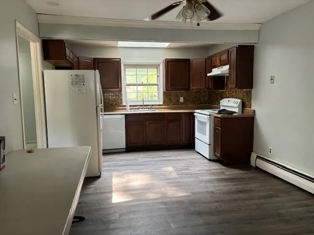 41 Spencer Lane Stony Brook NY 11790