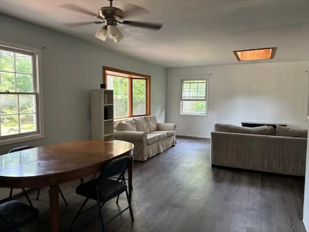 41 Spencer Lane Stony Brook NY 11790
