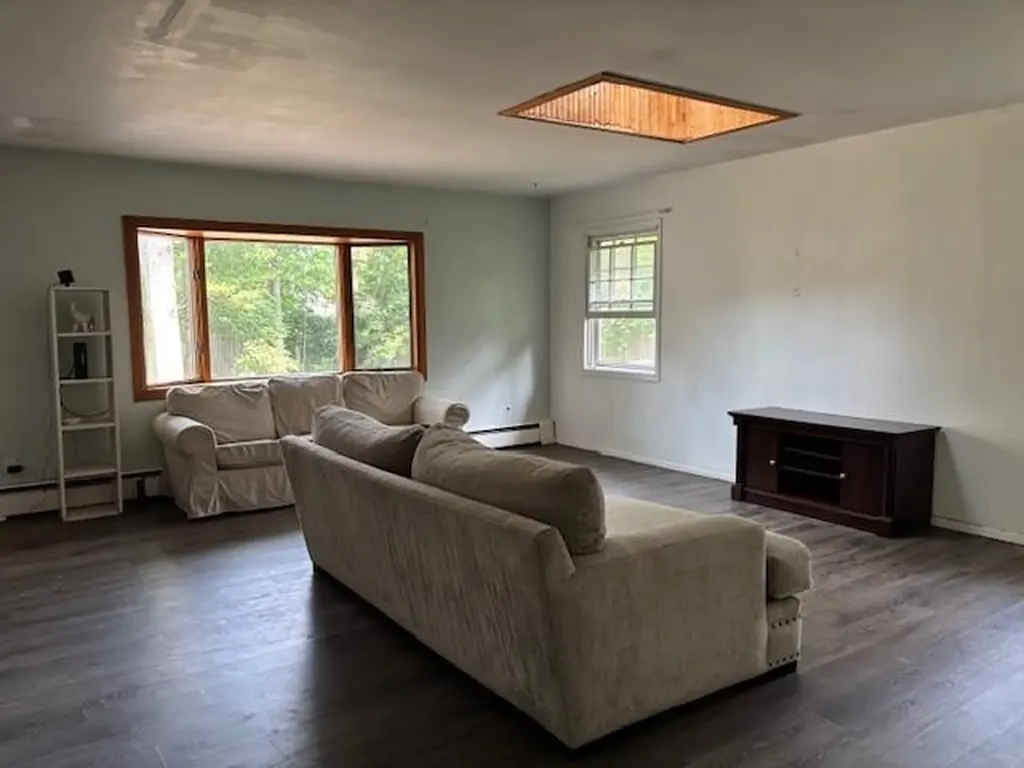 41 Spencer Lane Stony Brook NY 11790