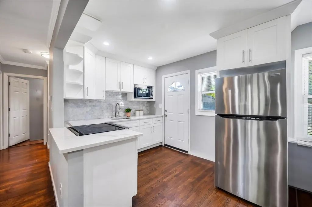 805 Northgate Drive Uniondale NY 11553