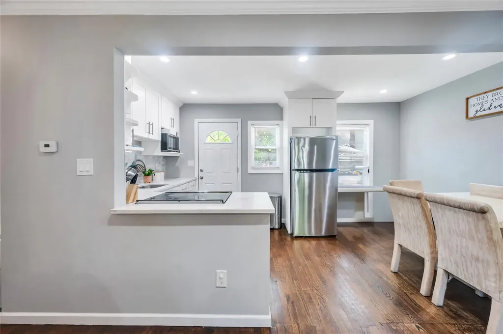 805 Northgate Drive Uniondale NY 11553