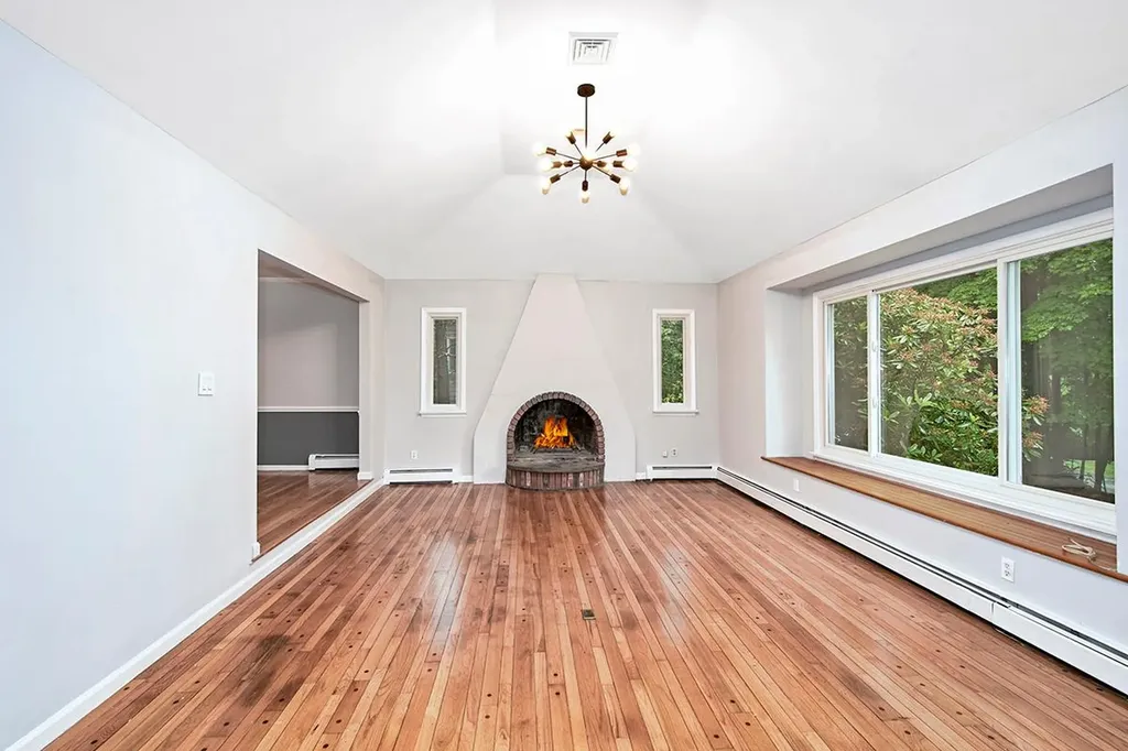 23 Pineview Road Mount Kisco NY 10549