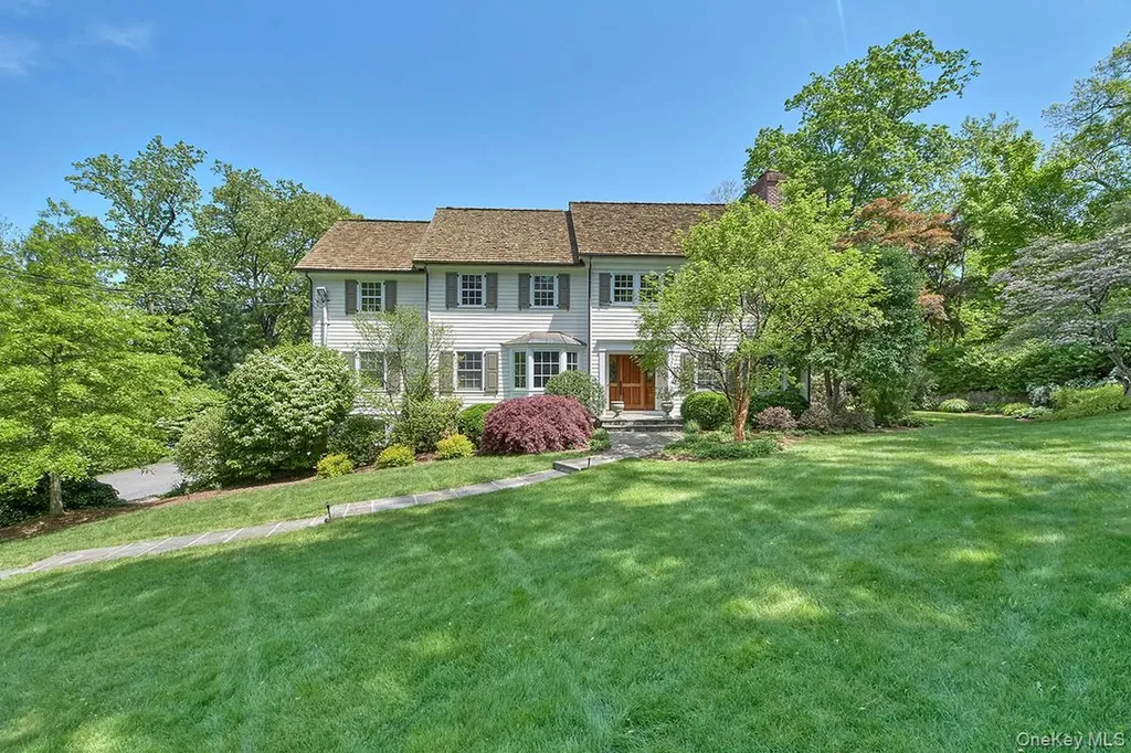 35 Overlook Drive Chappaqua NY 10514