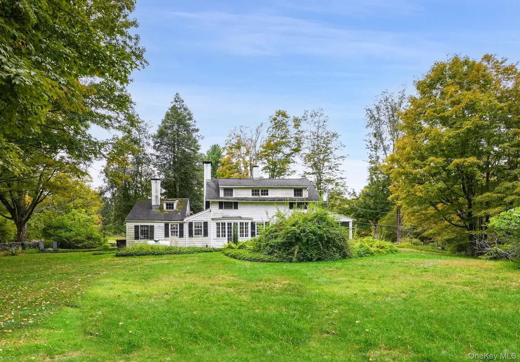 229 Trinity Pass Road Pound Ridge NY 10576