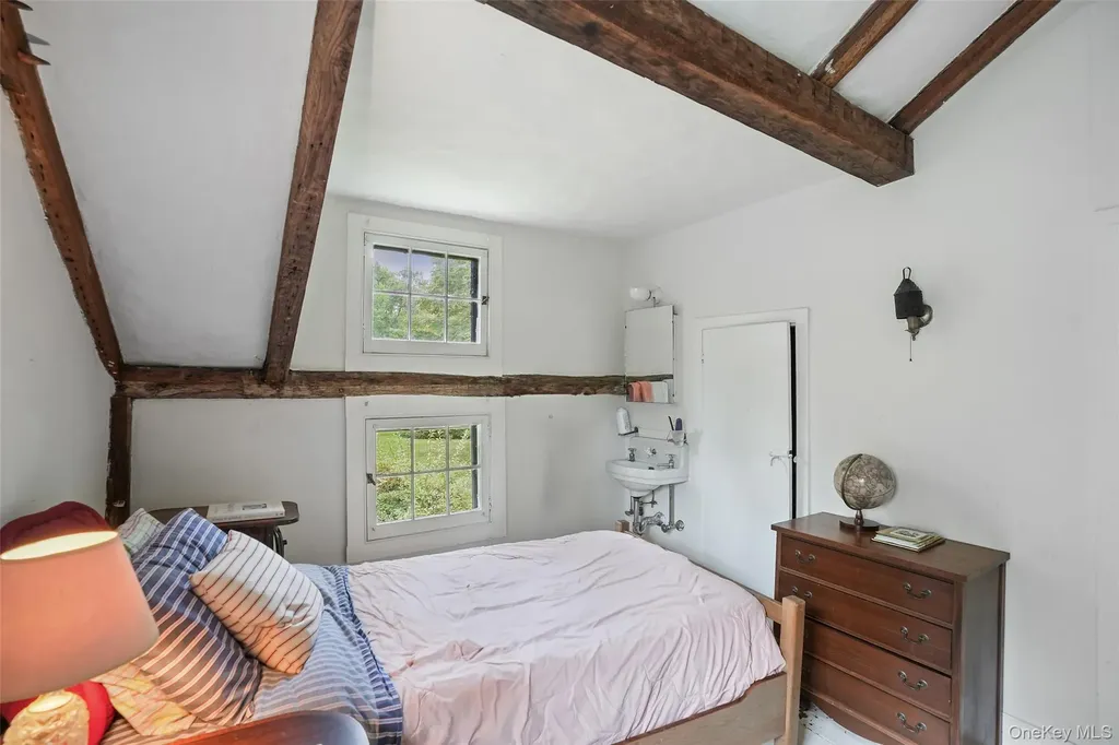 229 Trinity Pass Road Pound Ridge NY 10576
