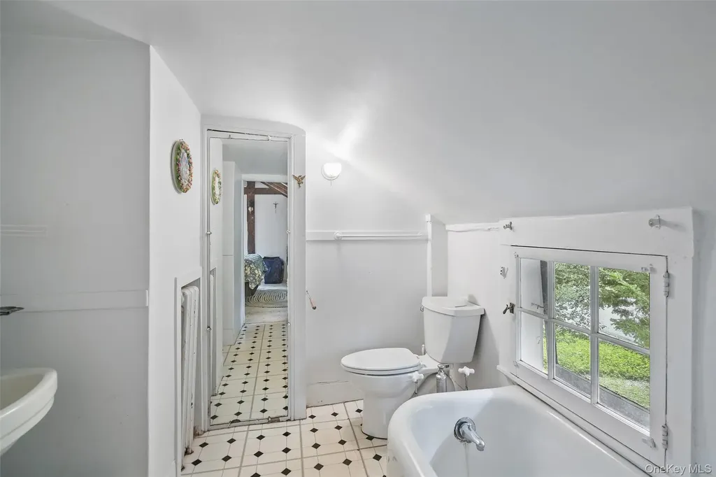 229 Trinity Pass Road Pound Ridge NY 10576