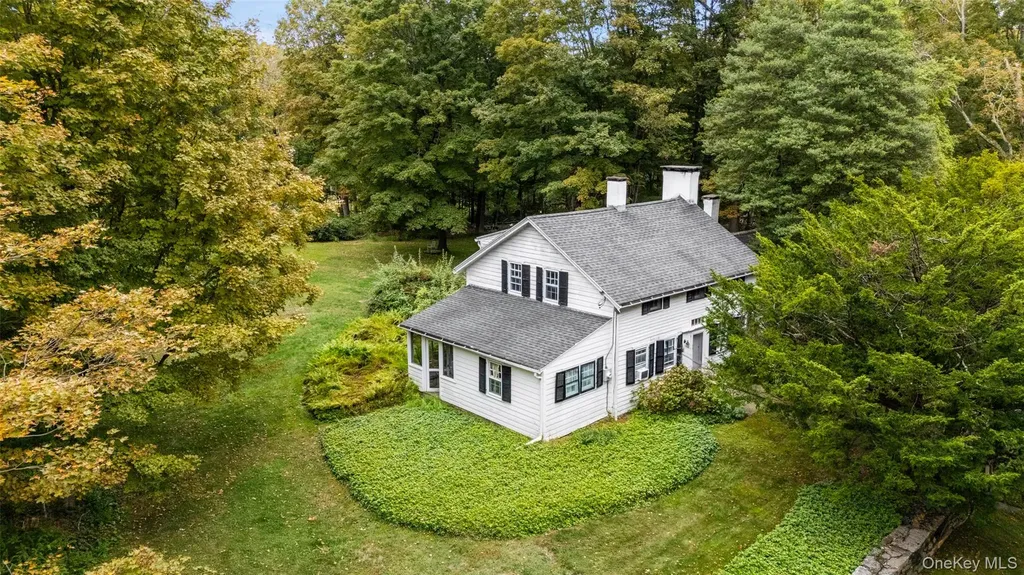 229 Trinity Pass Road Pound Ridge NY 10576