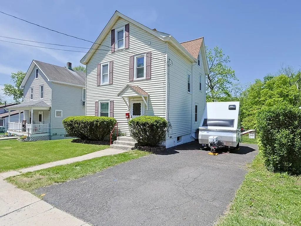 207 Highland Avenue Maybrook NY 12543